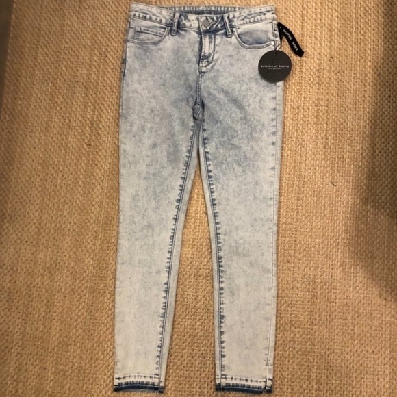 NWT Articles of Society Suzy Release Hem Jeans - Picture 6 of 11